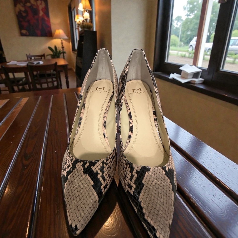 Marc Fisher Snakeskin Heels - Black and Tan
